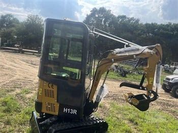 Mini (up to 12,000 lbs) Excavators For Sale in SOUTH DAKOTA